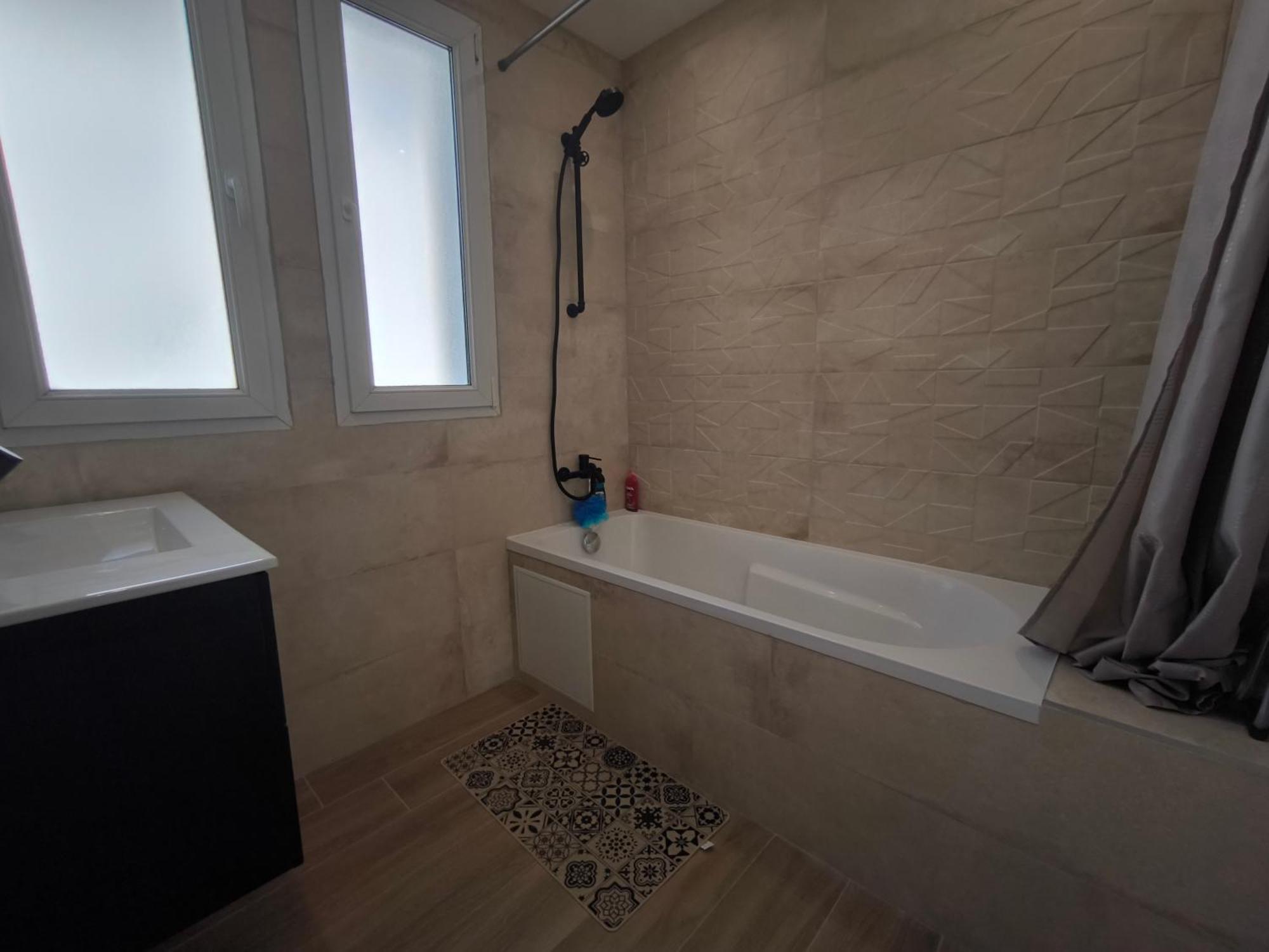 Gites de l'isle - Appartements Z 'n Z Château-Thierry Extérieur photo